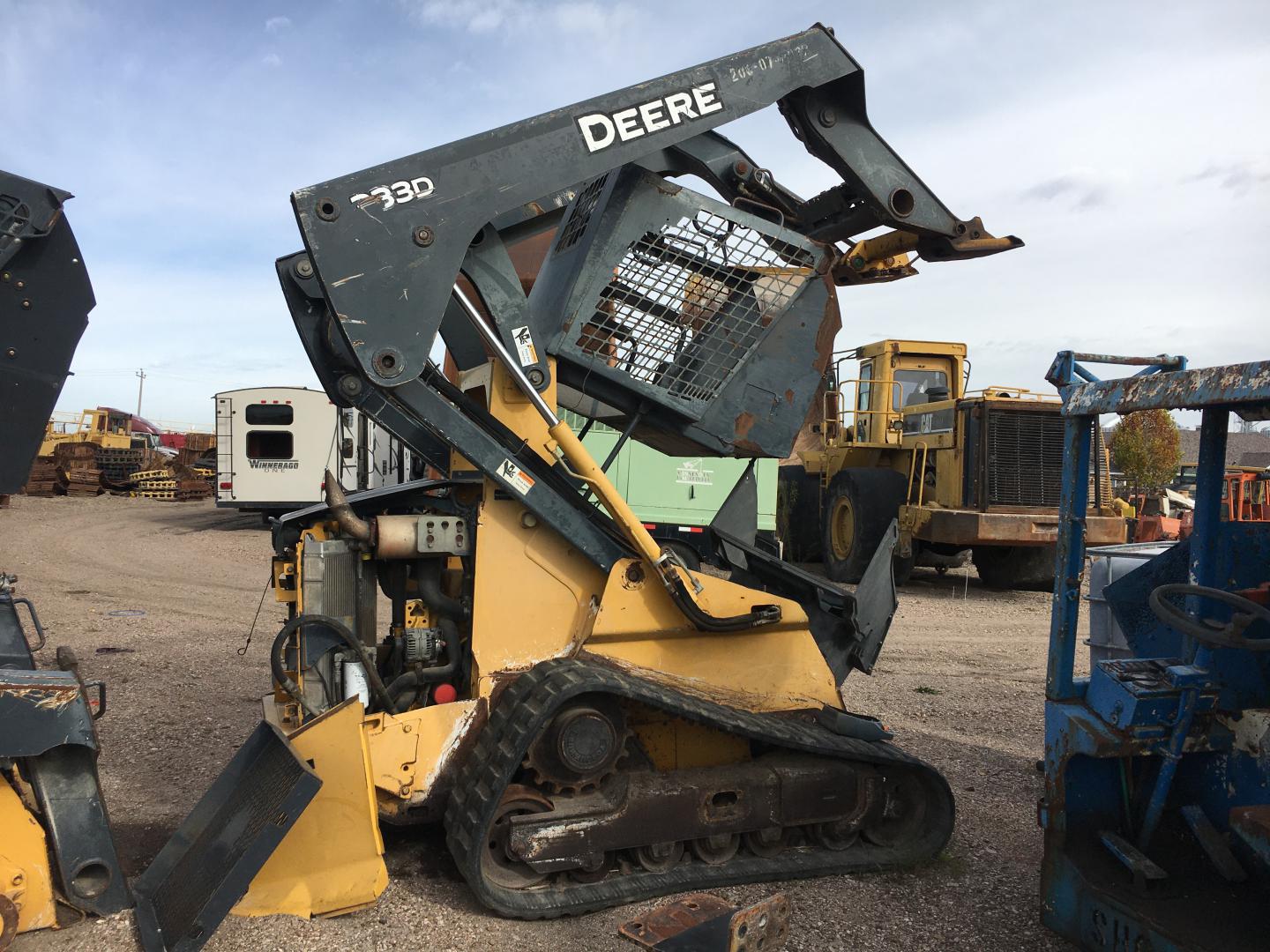 ./imagenes/INVOICE/2019/15040/MINICARGADOR  JOHN DEERE 333D (1).JPG